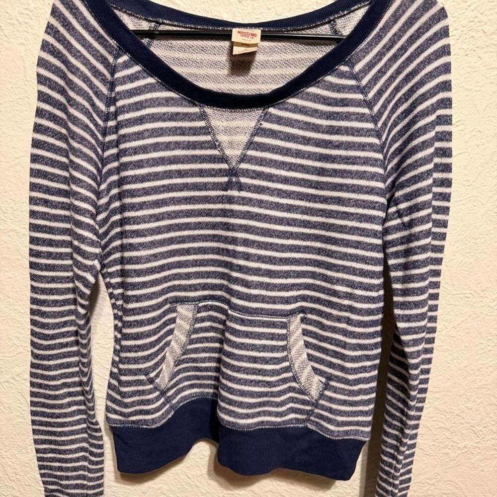 Mossimo Women's Blue and Navy Shirt